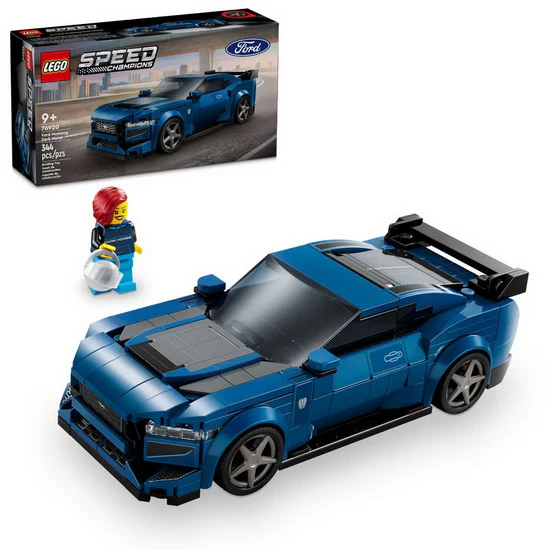 La voiture de sport Ford Mustang Dark Horse